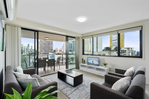 Broadbeach On The Park, 3 Bed Ocean - We Accommodate - Accommodation Newcastle 3
