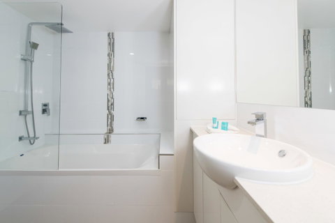 La Grande Apartments - Accommodation Newcastle 1