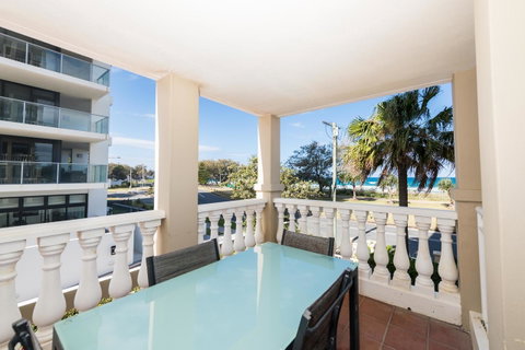 La Grande Apartments - Accommodation Newcastle 18