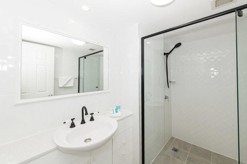 La Grande Apartments - Accommodation Newcastle 4