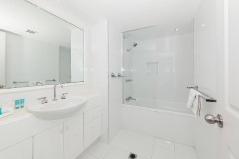 La Grande Apartments - Accommodation Newcastle 5
