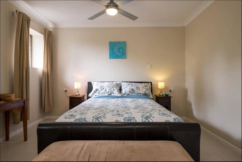 The Villa At The Bay - Accommodation Newcastle 5