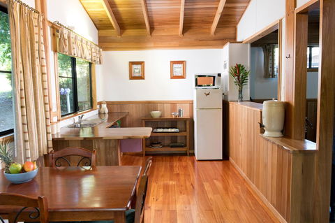Sharlynn By The River - Accommodation Newcastle 44