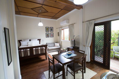 Pale Pacific Holiday Units - Accommodation Newcastle 21