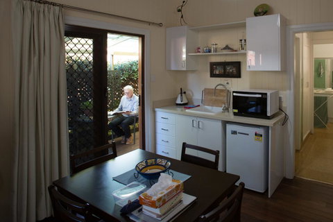 Pale Pacific Holiday Units - Accommodation Newcastle 26
