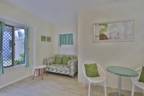 Pale Pacific Holiday Units - Accommodation Newcastle 18