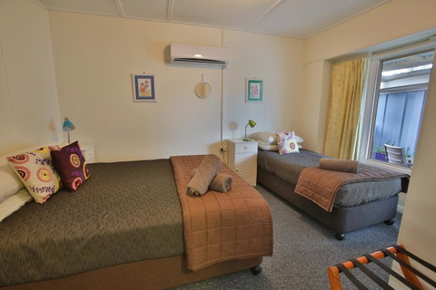 Pale Pacific Holiday Units - Accommodation Newcastle 14