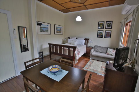 Pale Pacific Holiday Units - Accommodation Newcastle 8