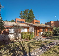 Whispering Pines 1 - Accommodation Newcastle