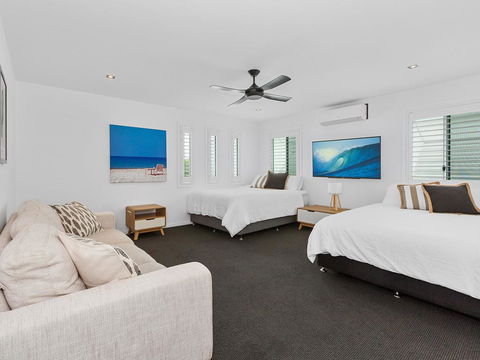 WHITE WASH ON SHE OAK - Accommodation Newcastle 2