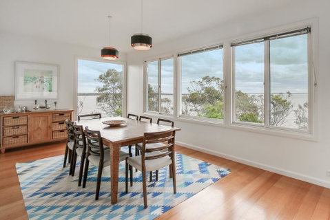 Windward House - Accommodation Newcastle 2