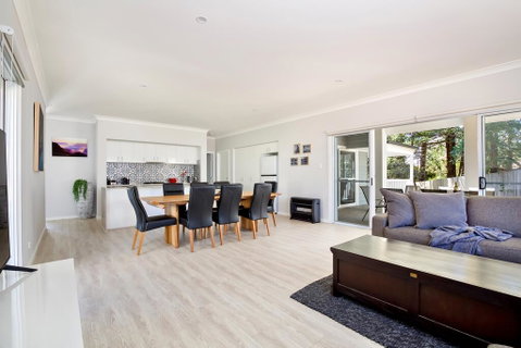 Winsome - Accommodation Newcastle 1