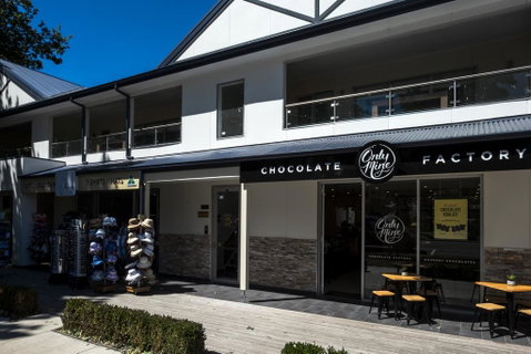 Woody Lifestyle One Bedroom Apartment - Accommodation Newcastle 2