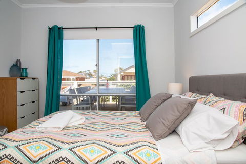 Xanadu - Aldinga Beach - Accommodation Newcastle 2