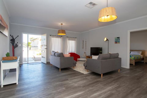 Xanadu - Aldinga Beach - Accommodation Newcastle 3