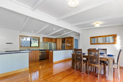 YARRABEE - The Perfect Getaway! - Accommodation Newcastle 1