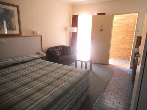Yarragon Motel - Accommodation Newcastle 2