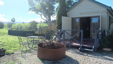 Yea Wood Duck Cabin - Accommodation Newcastle 1