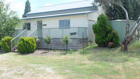 Yea Wood Duck Cottage - Accommodation Newcastle 2