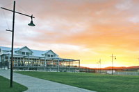 York Cove Holiday Hotel