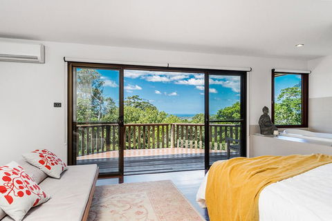 Your Luxury Escape - Cedar View - Accommodation Newcastle 2