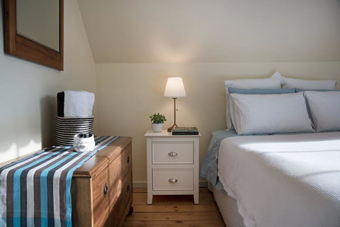 Zelman Cottage - Accommodation Newcastle 3