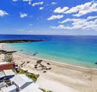 Zoo Villas Villa Giraffe - Central Wynyard - Accommodation Newcastle
