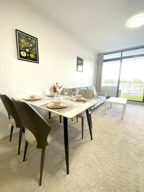 A Cozy 2B2B Apartment Near Airport & Train Station - Accommodation Newcastle 1