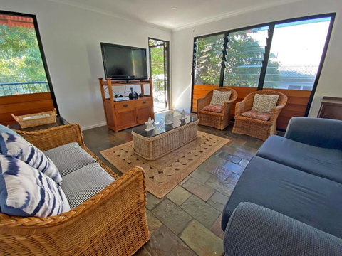 A BEACH AFFAIR - Accommodation Newcastle 1