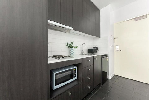 A Cozy Studio Next To Queen Victoria Market - Accommodation Newcastle 3