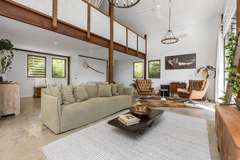 A Perfect Stay - The Barn Door - Accommodation Newcastle 0