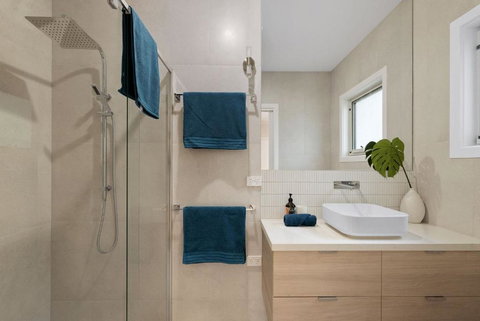 Aberdeen - Accommodation Newcastle 3