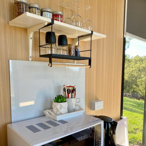 Amaroo One By Tiny Away - Accommodation Newcastle 4