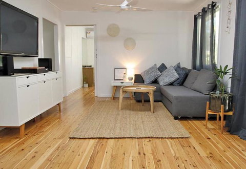 ATALLAWA - Accommodation Newcastle 0