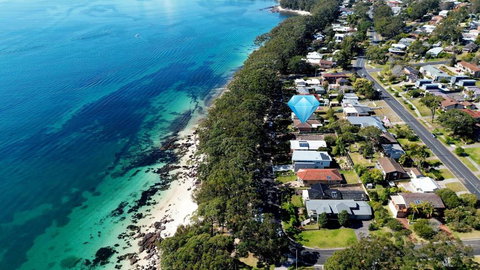 AXL Orion Beach Home: Beach Front - Accommodation Newcastle 0