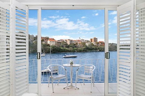 BADEN - Absolute Water Front Sydney Harbour Studio - Accommodation Newcastle 0