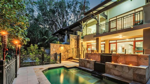 BAHAMA At Temple Tranquility - Accommodation Newcastle 2