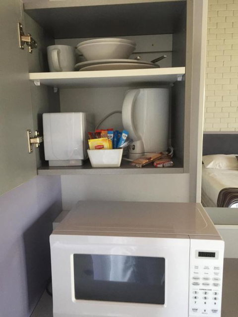 Bakery Park Motor Inn - Accommodation Newcastle 4