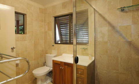 Bali House - Accommodation Newcastle 4