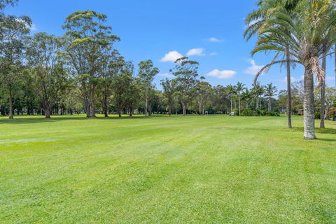 Ballina Golf Unit - Accommodation Newcastle 3