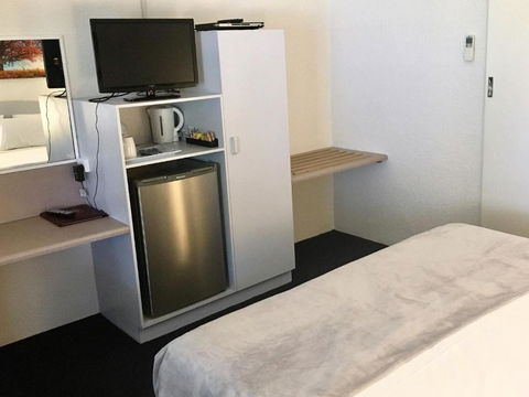 Balonne River Motor Inn - Accommodation Newcastle 4