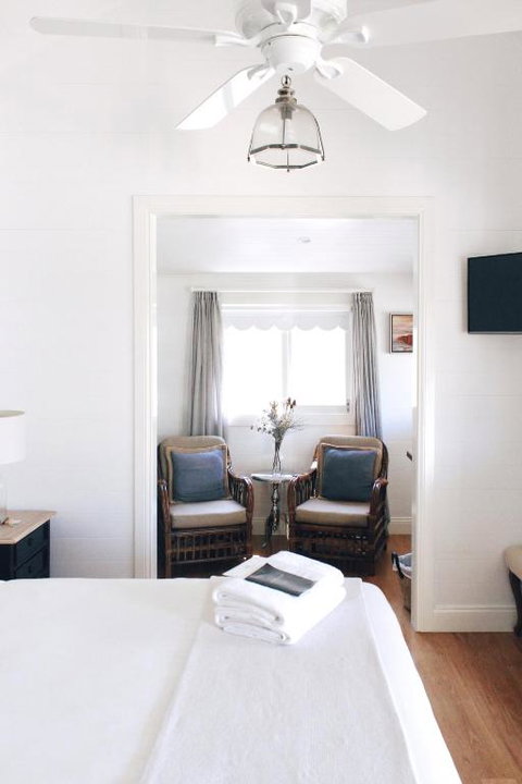 Bangalow Guesthouse - Accommodation Newcastle 2