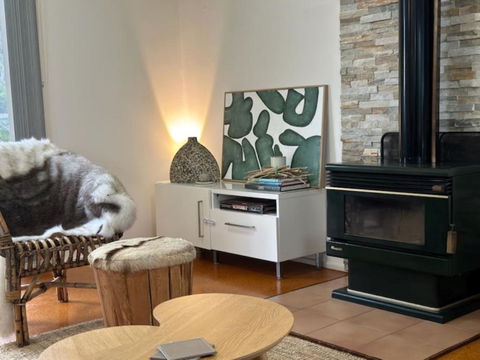 Banksia Tops - Accommodation Newcastle 4