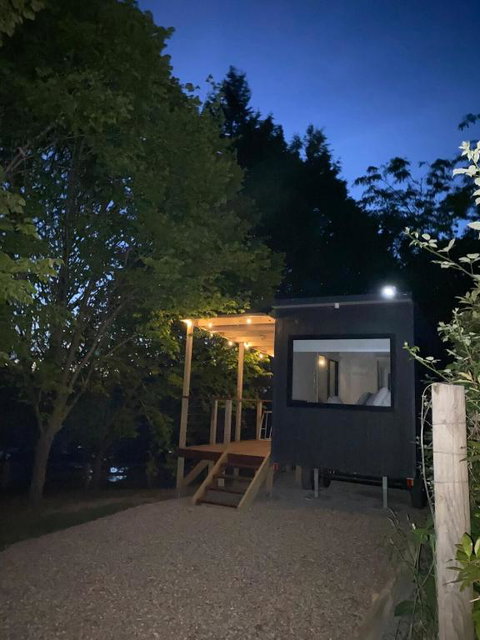 Bantry Tiny Home - Accommodation Newcastle 2
