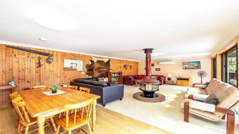 Barkeldine Farm Country Retreat - Accommodation Newcastle 2