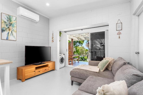 Barlows Vista - Accommodation Newcastle 2