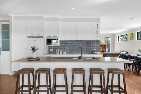 Bay Breeze - Belle Escapes Jervis Bay - Accommodation Newcastle 3