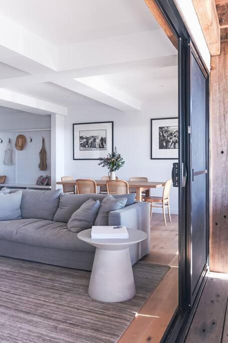 BAY PROPERTIES . Bridgewood - Accommodation Newcastle 1