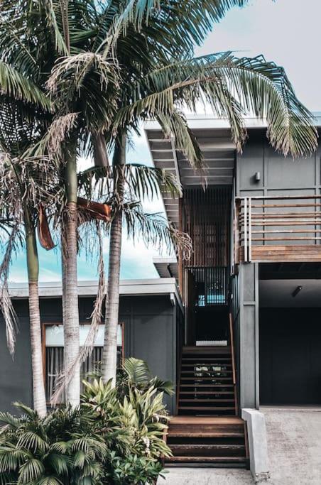 BAY PROPERTIES . The Big Chill - Accommodation Newcastle 2