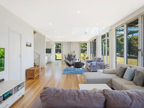 Bayview Ringlands - Accommodation Newcastle 2